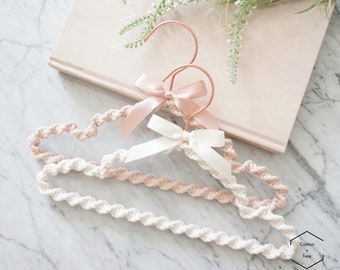 Macrame Flower Girl Hanger | Macrame Kid's Hanger | Rose Gold Children's Hanger | Baby Nursery Hanger | Baby Shower Gift | Flower Girl gift