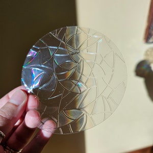 Holographic Vinyl window cling suncatcher / holographic suncatcher / holographic windows cling / holographic Vinyl / round suncatcher