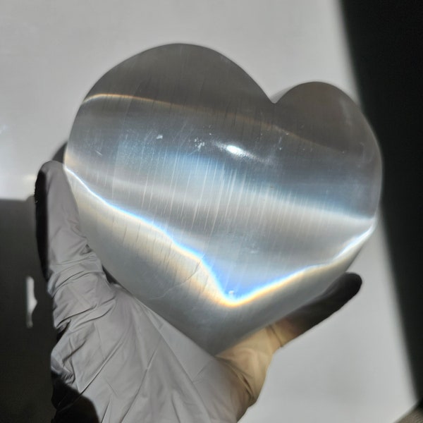 2 LB Selenite heart (B grade, see description) Selenite / metaphysical crystals / metaphysical / heart crystal / XL Selenite heart