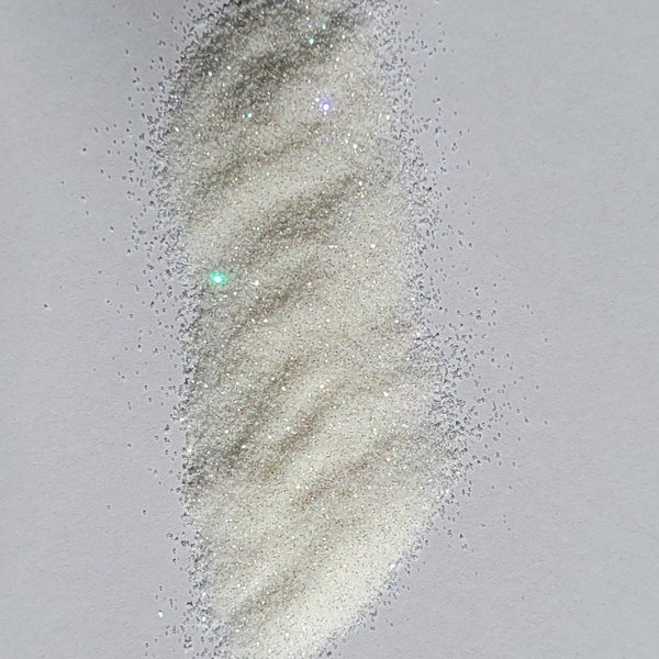 Iridescent white fine glitter 0.3 mm - Ice queen