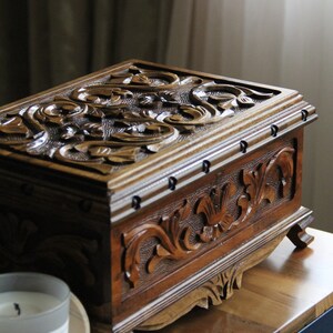 Hand Carved Walnut Mystery Box Large zdjęcie 7