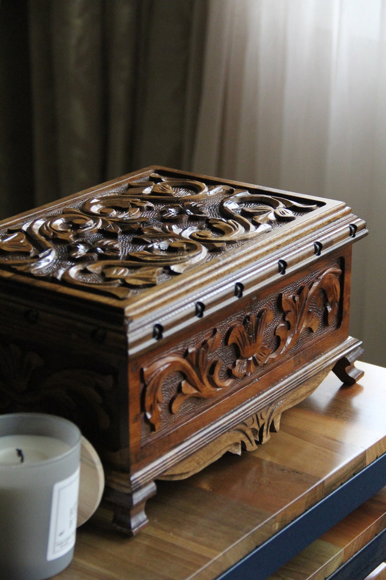 Hand Carved Walnut Mystery Box Large zdjęcie 7