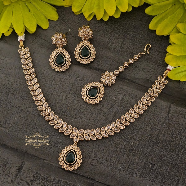 Pakistani Indian Punjabi Polki Gold Green Necklace Choker Earrings Tikka Dilkash Fashion Jewelry Bollywood Chandbali Sabyasachi Kundan