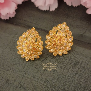 Pakistani Indian Punjabi Antique Gold Unique Polki Studs Earrings Dilkash Fashion Jewelry Bollywood Polki Kundan Chandbali Jhumki Jhumka