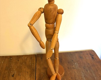 Vintage Wood Artist Drawing Mannequin Poseable Jointed Figurine Statue Art Class Drawing Tool