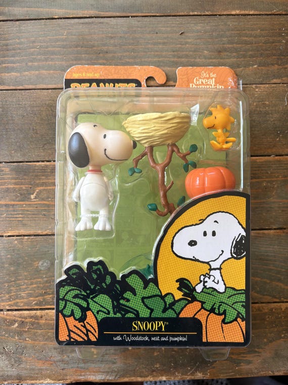 Vintage Its the Great Pumpkin Charlie Brown Play Set Snoopy Set