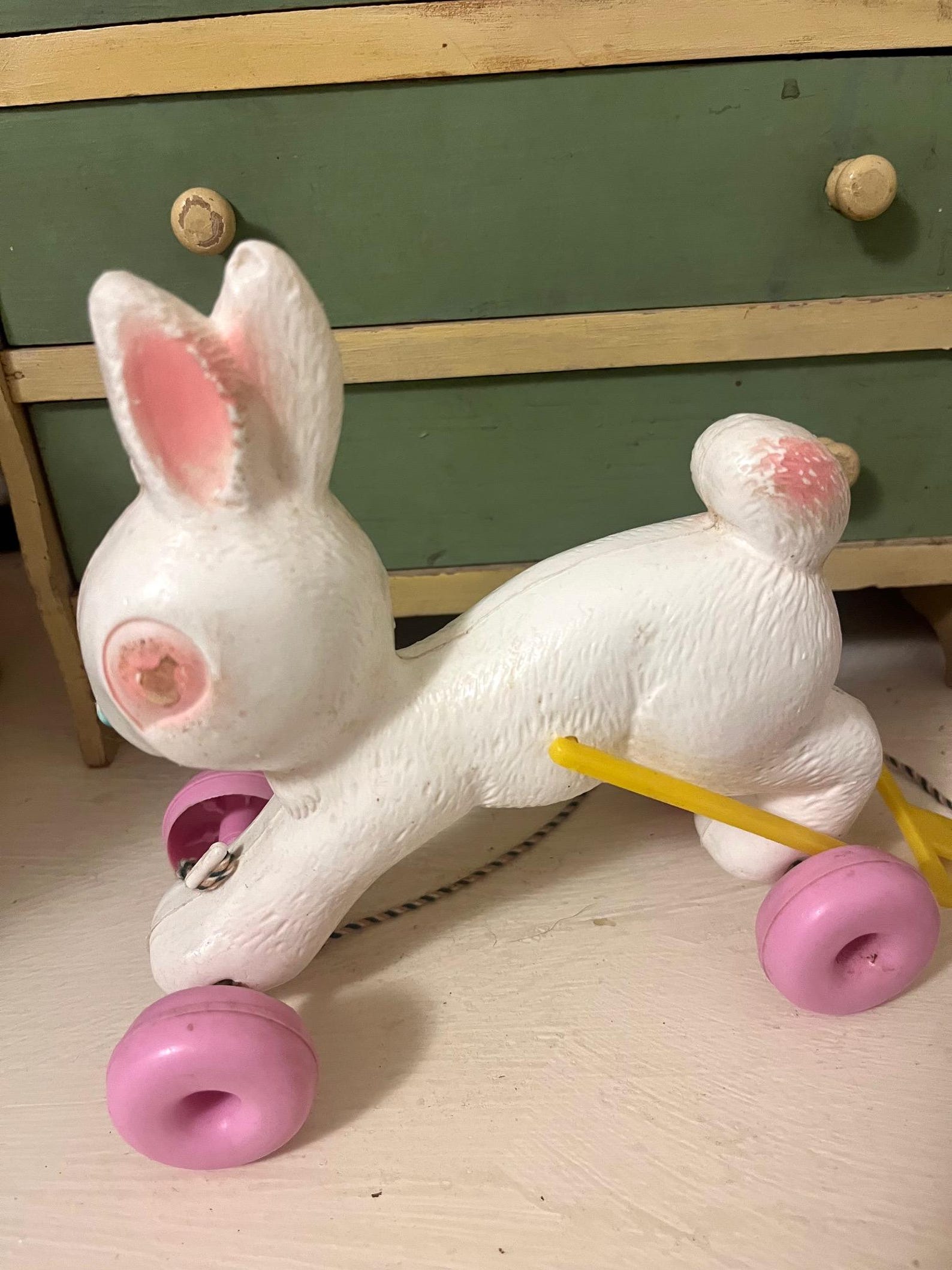 Vintage 60s White Bunny Rabbit Plastic Empire Blow Mold With Wheels ...