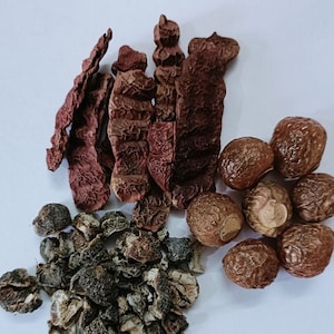 Amla Reetha Shikakai Whole, Phyllanthus Emblica, Sapindus Mukorossi , Acacia Concinna Mix Herbs Whole