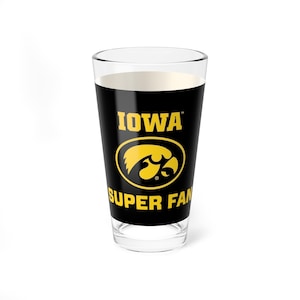 Iowa Hawkeyes SUPER FAN Pint Glass - Fan Cup