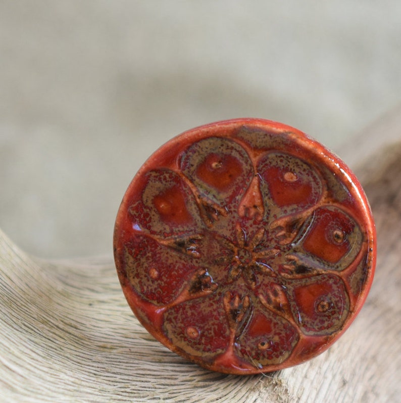 Red Ceramic Ring, Boho chic ring, Flower ceramic Ring, Unique clay ring, Statement ring, Handmade ceramic ring, Chunky Red ring image 7