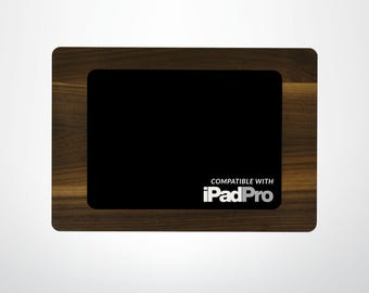 Supporto da parete in legno per iPad Pro, design senza tempo, supporto da parete per iPad di alta qualità per la casa e l'ufficio intelligenti