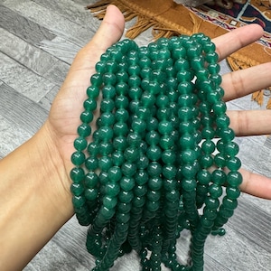 AAA Natural Green Jade Round Beads, 6mm, 8mm, 10mm, 12mm Round Smooth Jade Beads 15&quot; Full Strand