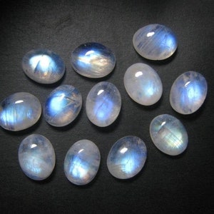 AAA Natural Rainbow Moonstone Oval Cabochon Calibrated size 4x6,5x7,6x8,7x9,8x10,9x11,10x12,10x14,12x16,13x18,18x25,20x30mm