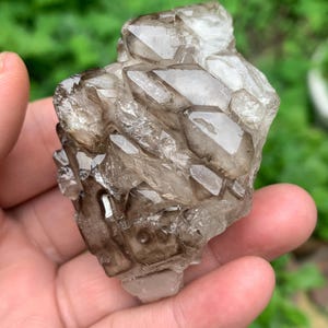 Natural Smoky Quartz Elestial Cluster,Raw Smoky Quartz Crystal Specimen,Grounding Healing Crystal for Meditation&Home Decor,89g,67*46*32mm
