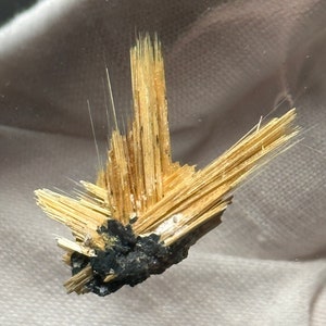 Natural Star Rutile Quartz Crystal Specimen/Golden Badge Quartz/Wing Rutile Collection/Brazil Rutile/Tiny Rutile Quartz Crystal Energy