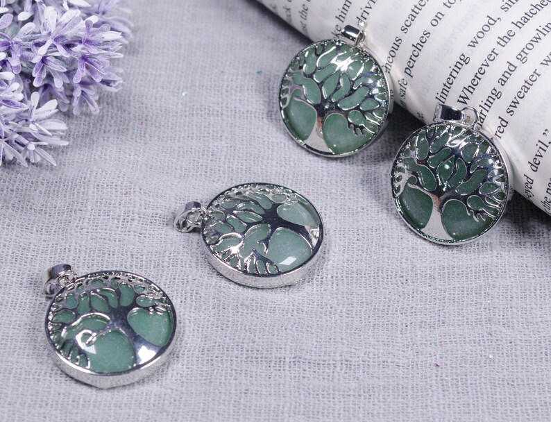 Wholesale Tree of Life round edging pendantPolished Green AveniturineTree of KnowledgeFamily TreeGiftDecorChakraHealing Crystal