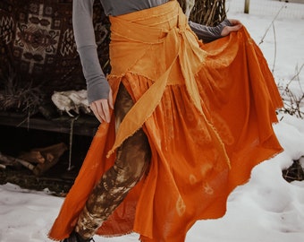 Falda larga cruzada GIPSY, falda maxi bruja, falda de traje de bruja del bosque, accesorios larp, ropa única, cottagecore, estilo caprichoso