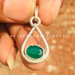 Natural Green Onyx Pendant, 925 Sterling Silver Pendant, Green Onyx Pendant, Handmade Silver Pendant, Birthstone Necklace for Women