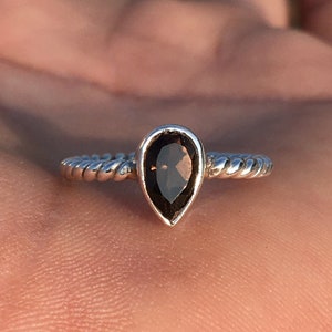 Elegant Natural Smoky Quartz Ring, Face Cut Quartz, Twisted Wire Band Ring, Womens Rings, 925 Sterling Silver,Natural Smoky , Gifts for Her