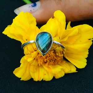 Natural Labradorite Ring, 925 Solid Sterling Silver Ring, Boho Ring, Pear Labradorite Ring, Ring for Women, Silver Ring, Designer Ring