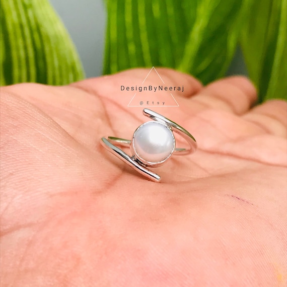 Silver Freshwater Pearl Cz Infinity Ring in White | Prouds-hautamhiepplus.vn