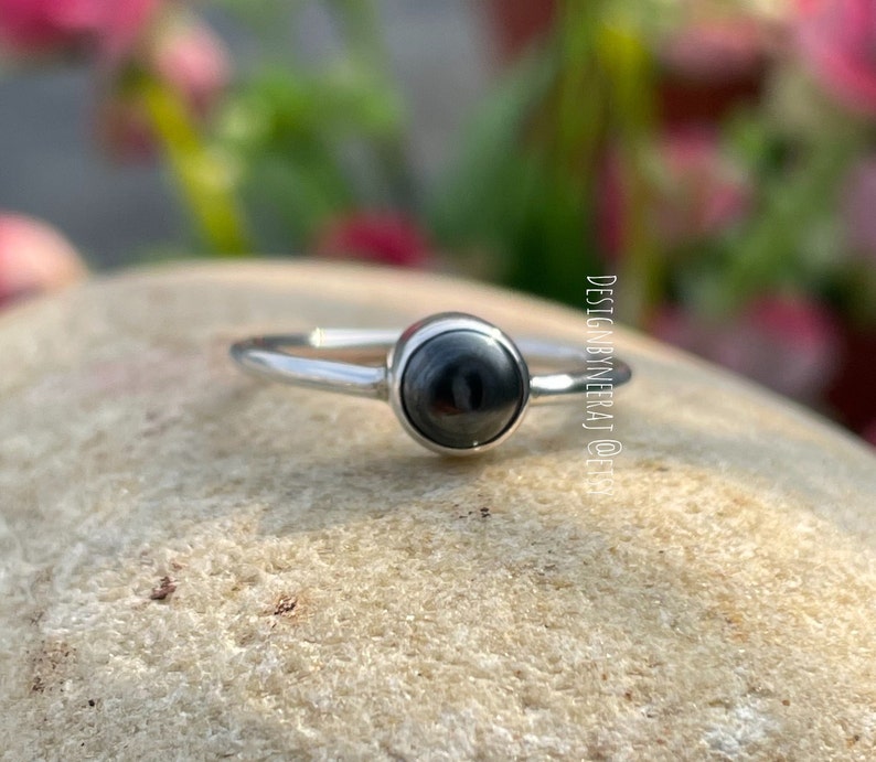 Anillo sencillo de hematita natural con forma redonda - Anillo de piedras preciosas - Anillo de plata de ley 925, Anillo de hematita - Joyería artesanal, Anillo para mujer, Anillo de regalo imagen 9