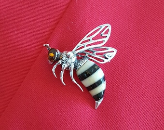 Silver 925 Sterling Bee Brooch with Baltic Amber Stones, Handmade Honey Bumble Bee Jewelry, Amber Fossil Stone Bee Pin, Vintage Gift for Her
