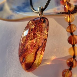 Baltischer Bernstein Anhänger 925 Sterling Silber Schmuck Honig Bernstein Anhänger Cognac Bernstein Schmuck Bernstein Fossil Stein Amulett Handgefertigte Silber Anhänger