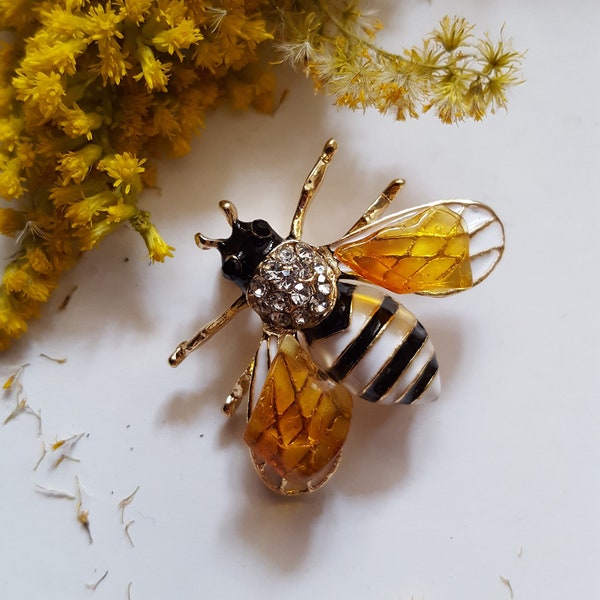 Broche de abeja de ámbar: alfiler de ámbar báltico, joya de cristal de estrás hecha a mano.