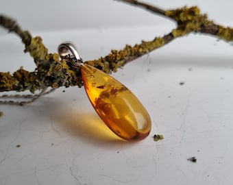 925 Sterling Silver Amber Pendant Charm Baltic Amber Jewelry Fossil Amber Amulet Boho Jewelry Healing Amber Stone Unisex Gift Jewel Handmade