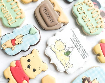 Winnie the Pooh cookies / honey bear cookie/ 1st birthday /baby shower cookie/ Winnie birthday cookie / pooh baby shower/Hundred Acre Wood