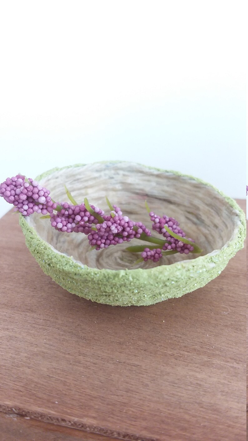 Miniature Baggie of Easter Basket Grass Green DOLLHOUSE Miniatures 1:12 Scale