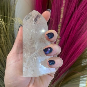 Superbe Obélisque en Cristal de Roche Naturel