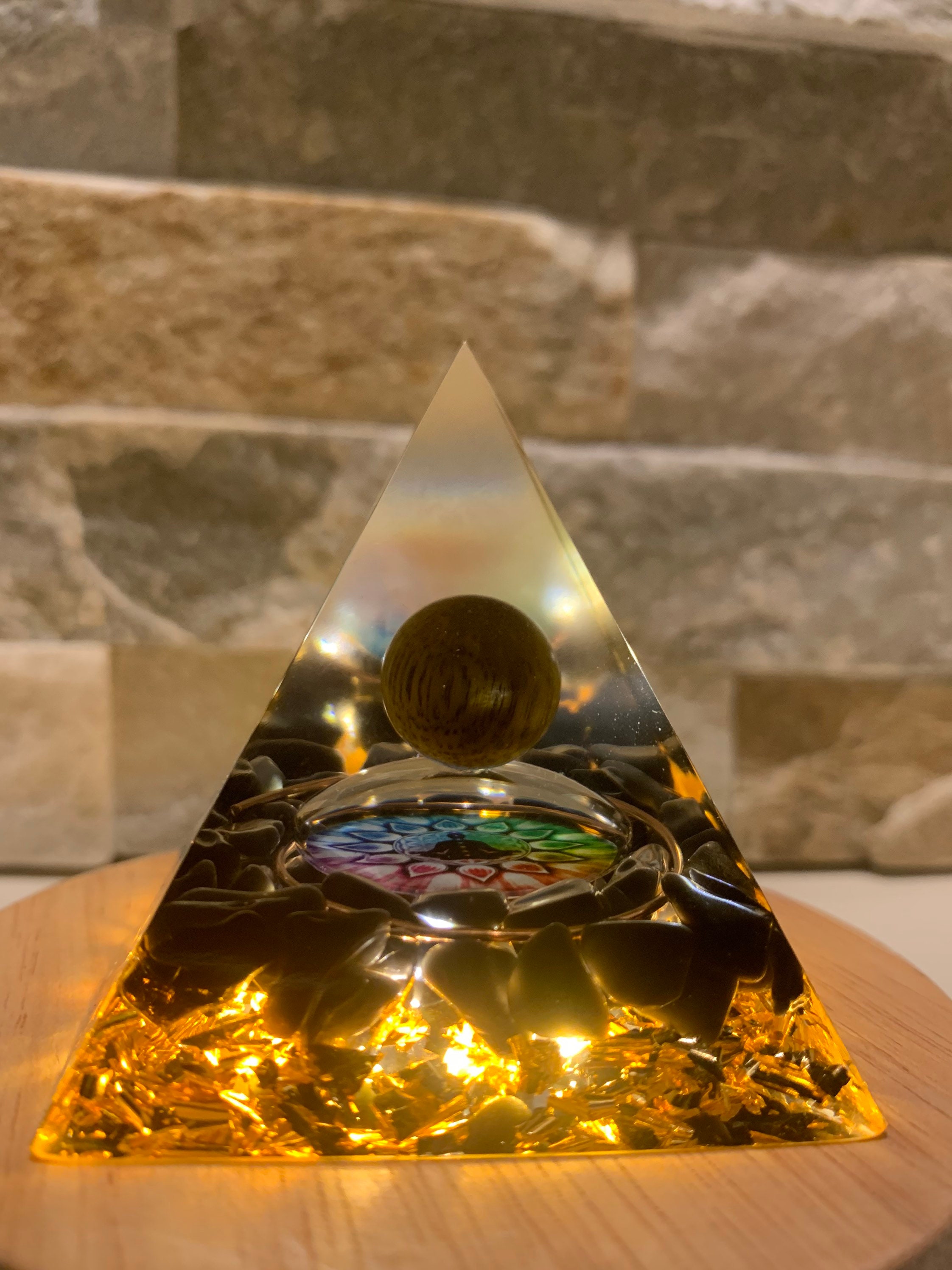 Orgonite Obsidienne et Oeil de Tigre