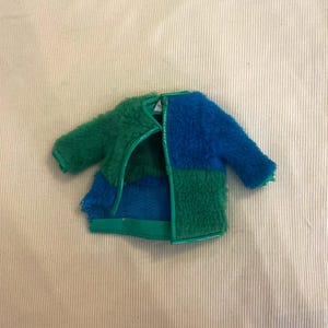 1963 Skipper Warm 'n Wonderful Blue Green Faux Fur Coat Jacket (note missing vinyl on one side) (Lots include Vintage Family & Friends)