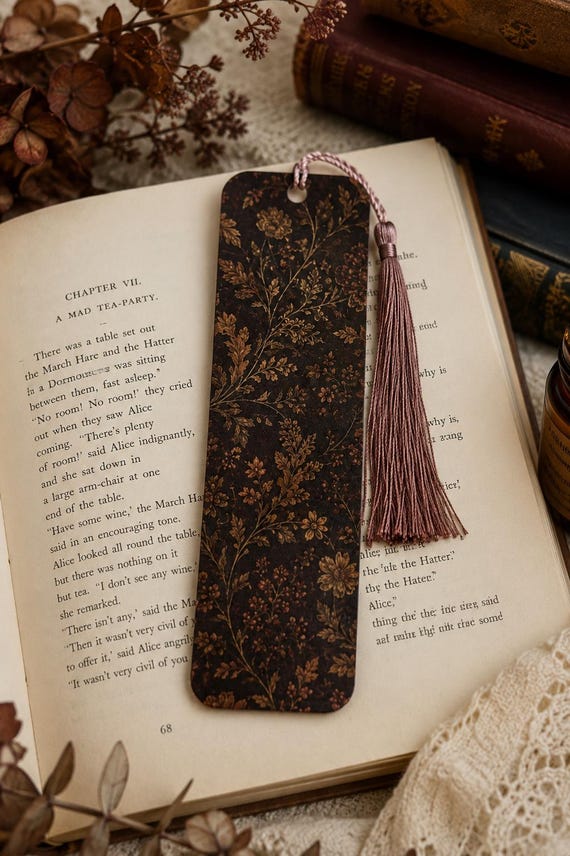 Moody Autumn Botanical Bookmark Fall Book Lover Gift Dark Floral Bookmark Cozy Reading Gift Vintage Bookish Bookmark Autumn Reader Gift