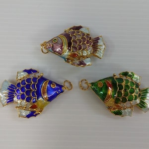 ヴィンテージ中国製七宝焼きハンドメイド関節式魚ペンダント