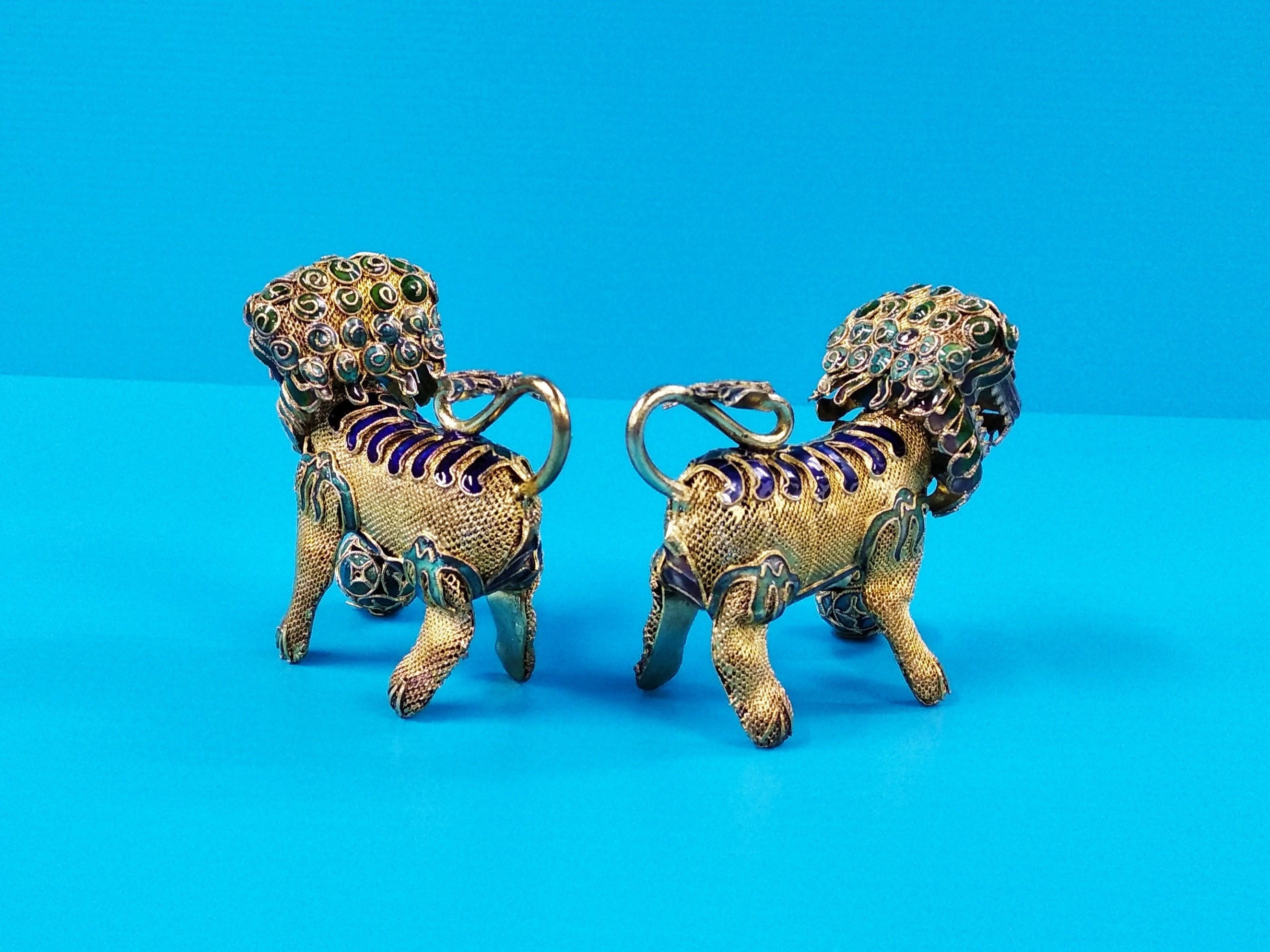 Vintage Chinese Cloisonne Filigree Lion Figurine, Handmade