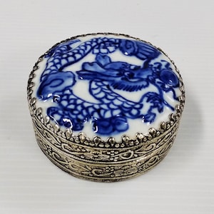 Details about   Vintage Porcelain and  Silver Plated Chinese Jewelry Box