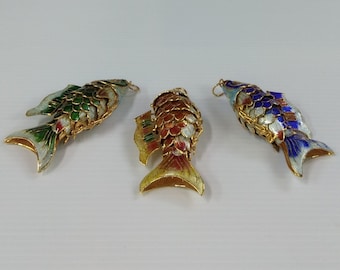 Pendentif Vintage Poisson Koi En émail Cloisonné Guilloché - Bleu Violet, Articulé, Occasion
