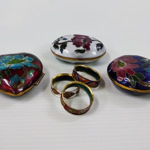 Vintage Chinese Cloisonne Copper Enamel Blue White Red Jewellery Ring Trinket Box,Hand-painted Floral Round Oval Heart Shaped Small Pill Box