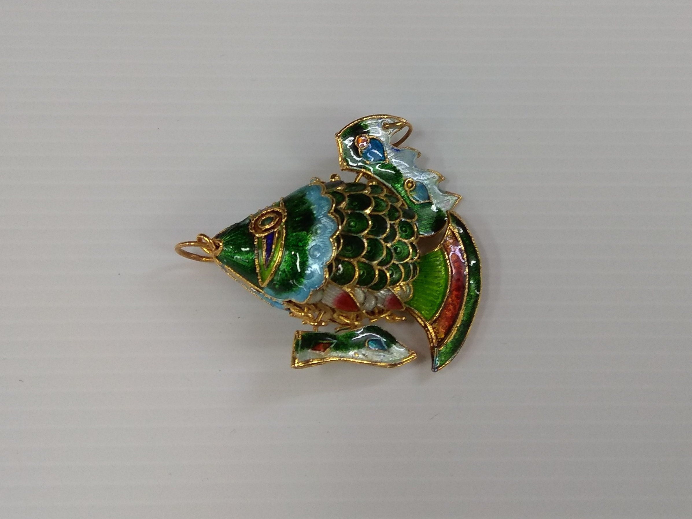 ヴィンテージ中国七宝焼きハンドメイド関節式魚キーチェーンペンダント