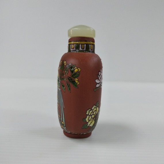 Vintage Collectible Hand Made Chinese Yixing Zisha Snuff Bottle