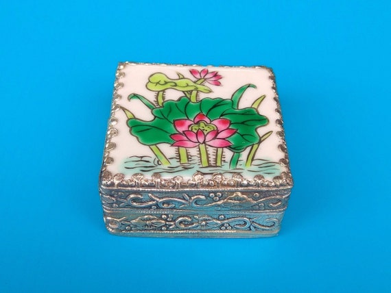 Vintage Chinese Silver-plated Square Floral Small Trinket