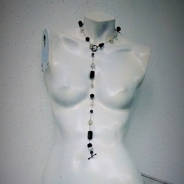 un combo laloquita noir / blanc magique - collier + bracelet - conçu par la créatrice de bijoux de Darmstadt Ute Heiss à partir de pierres précieuses