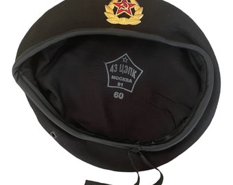 Soviet-Style Black Beret – Vintage USSR Collectible Hat with Badge