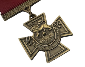 ヴィクトリア十字章軍事戦争勲章英国レプリカ、軍事功績、軍事賞