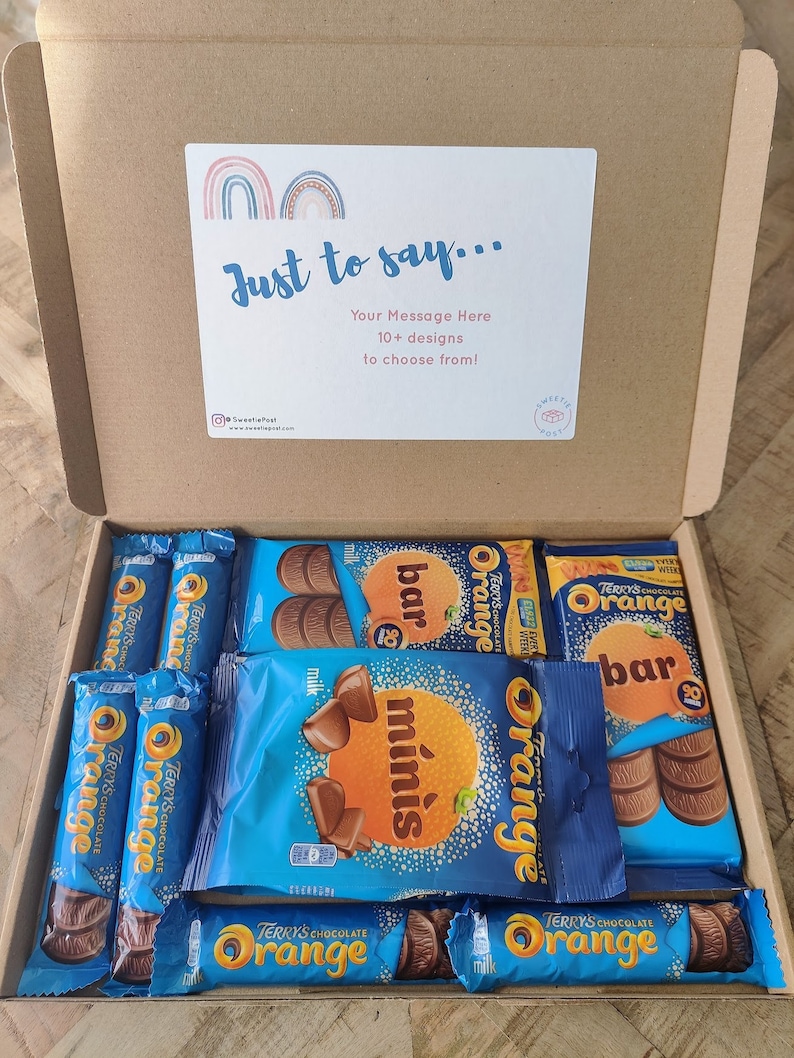 A SweetiePost Gift Box filled with Terry's chocolate orange, including Bars and Mini's. The A4 Terry's chocolate orange hamper by SweetiePost.