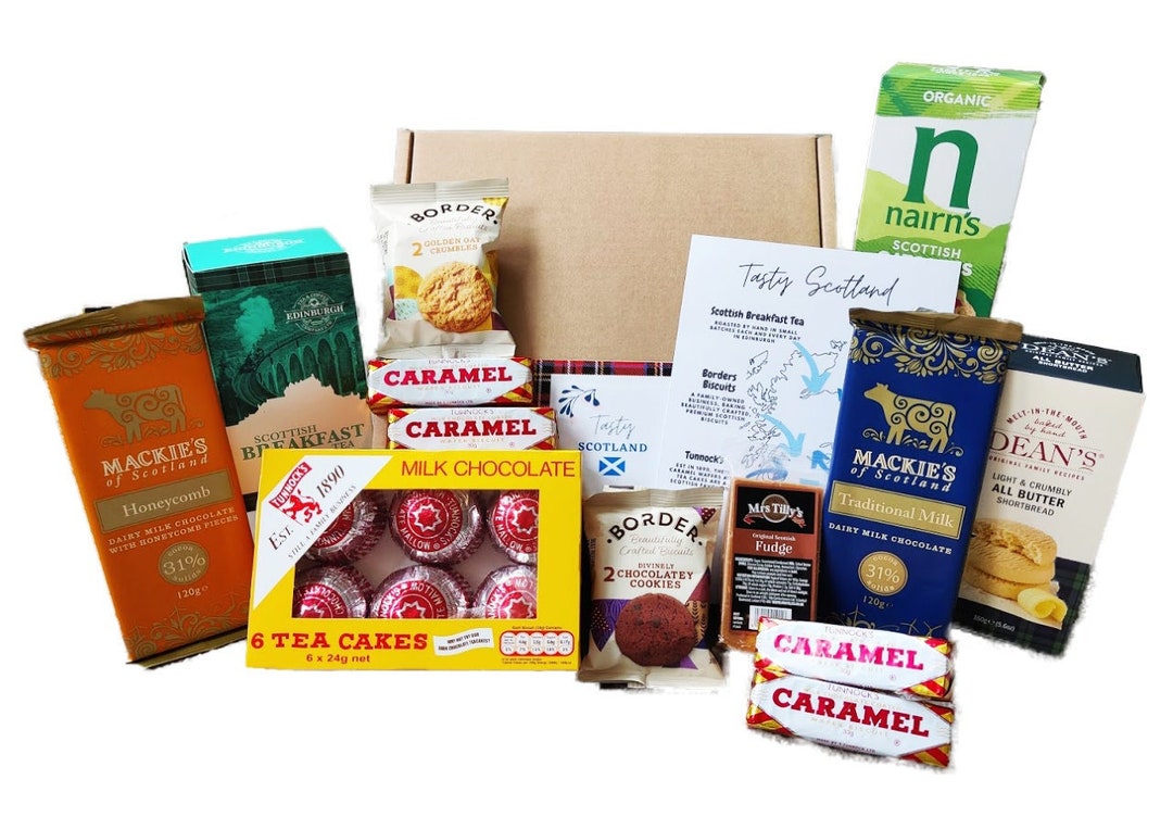 Scottish Food Hamper: Luxury Gift Box With Tea, Shortbread & Fudge ...