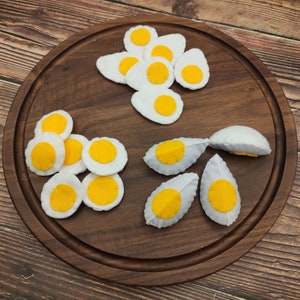 Egg slice, salad play food (felt food, pretend play kids kitchen, plush toy, cooking toys, fake food, farmers market for baby)